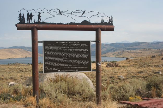 New Sign. Photo by Clint Gilchrist, Pinedale Online.