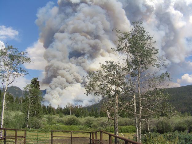 Billowing Smoke. Photo by Pinedale Online.