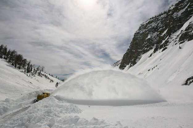 Sylvan Pass snow clearing. Photo by Jim Peaco, NPS.