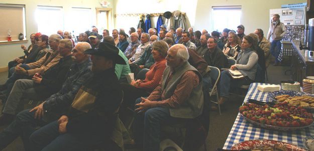 Cattlemens Crowd. Photo by Cat Urbigkit.