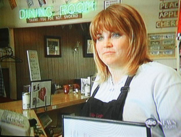 Waitress. Photo by Pinedale Online.