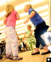 Dancing. Photo by Pam McCulloch, Pinedale Online.