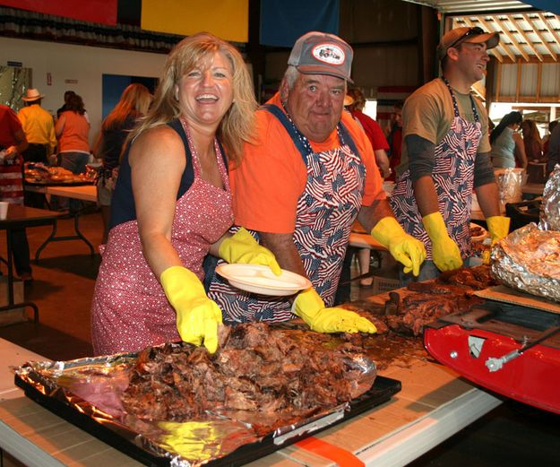 Serving Line. Photo by Dawn Ballou, Pinedale Online.