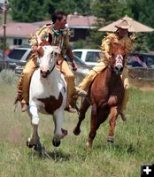 Horse Race. Photo by Clint Gilchrist, Pinedale Online.