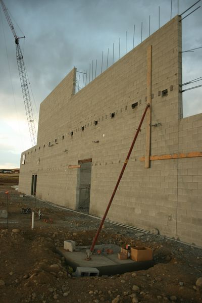 Cement brick wall. Photo by Dawn Ballou, Pinedale Online.