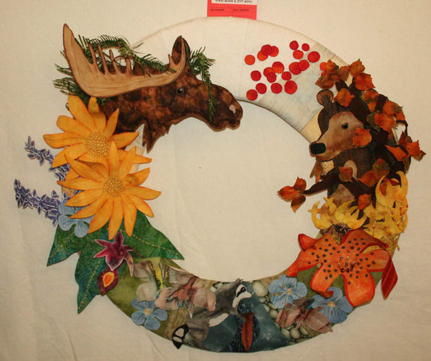 NOLS wreath. Photo by Dawn Ballou, Pinedale Online.