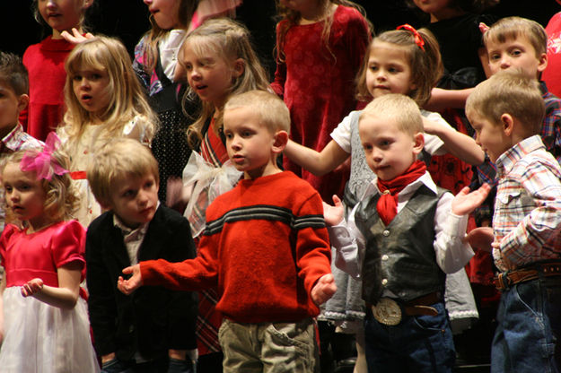 Front Row. Photo by Pam McCulloch, Pinedale Online.