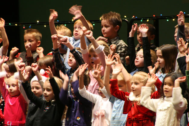 Hands. Photo by Pam McCulloch, Pinedale Online.