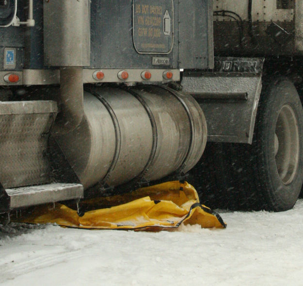 Fuel leak. Photo by Dawn Ballou, Pinedale Online.