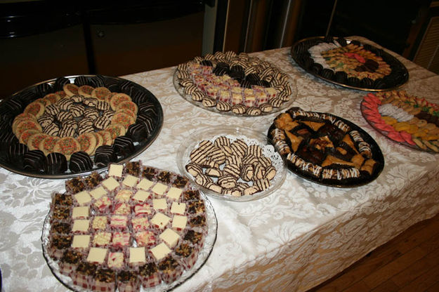 Refreshments. Photo by Dawn Ballou, Pinedale Online.