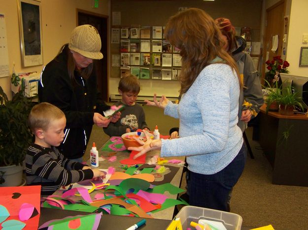 Parents help out. Photo by Ranae Lozier.