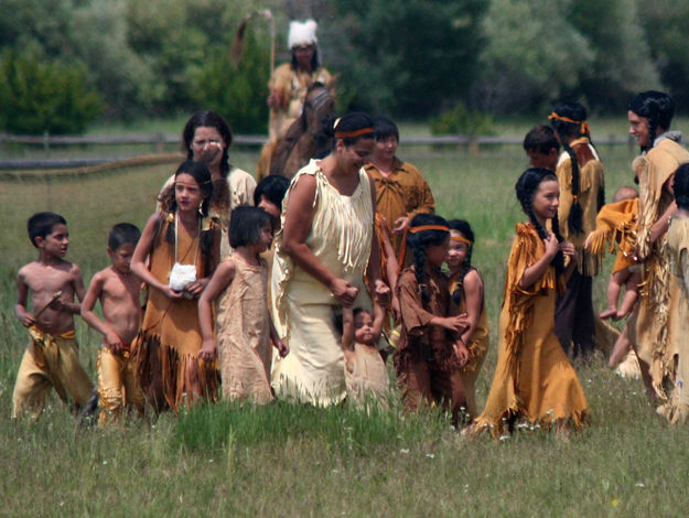 Indian Dancers. Photo by Clint Gilchrist, Pinedale Online.