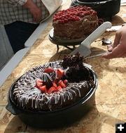 Dutch Oven desserts. Photo by Dawn Ballou, Pinedale Online.