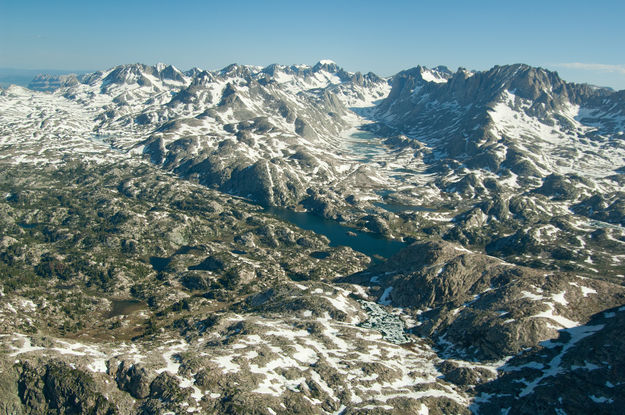 Area view around Titcomb Basin. Photo by Rita Donham, Wyoming Aero Photo.