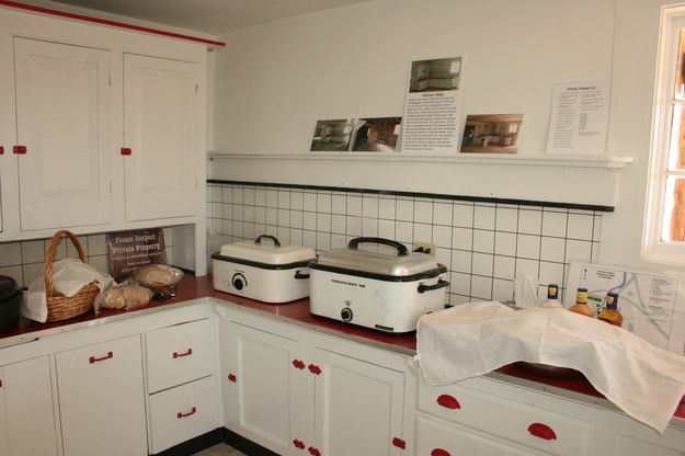 Kitchen cabinets. Photo by Dawn Ballou, Pinedale Online.