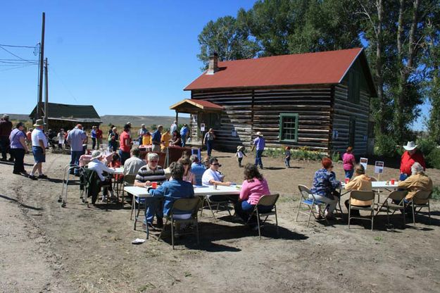 Open House. Photo by Dawn Ballou, Pinedale Online.