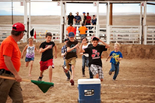 To the cooler!. Photo by Tara Bolgiano, Blushing Crow Photography.