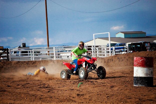 Shovel Race. Photo by Tara Bolgiano, Blushing Crow Photography.