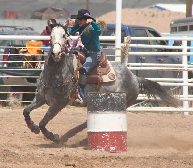 Barrel Racing. Photo by Pinedale Online.