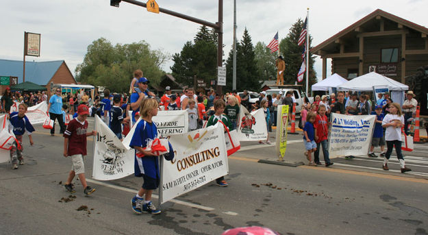 Little League. Photo by Dawn Ballou, Pinedale Online.