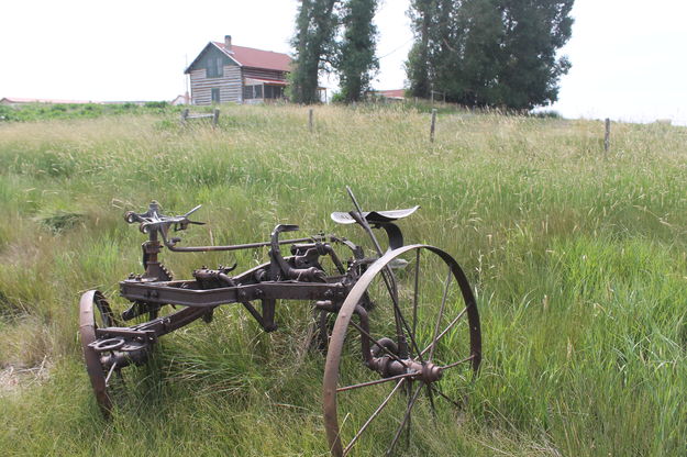 Historical site. Photo by Dawn Ballou, Pinedale Online.