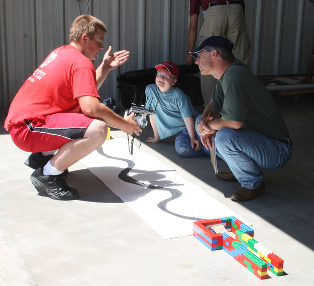 Robotics. Photo by Dawn Ballou, Pinedale Online.