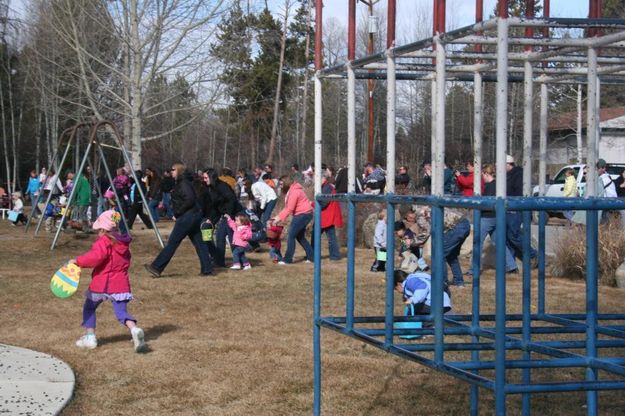 Lions Club Easter Egg Hunt. Photo by Mindi Crabb.