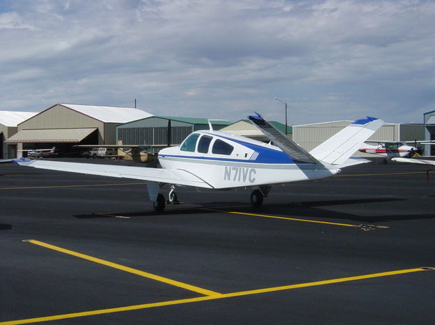 Beech Bonanza. Photo by  Charmian McLellan.