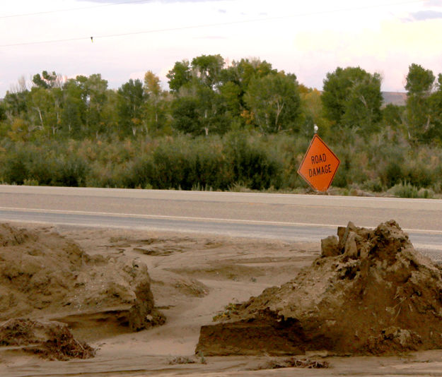 Road damage. Photo by Dawn Ballou, Pinedale Online.