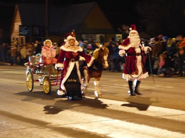 Mr & Mrs Claus. Photo by Dawn Ballou, Pinedale Online.