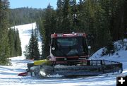 Getting a ride - 2005. Photo by Dawn Ballou, Pinedale Online.