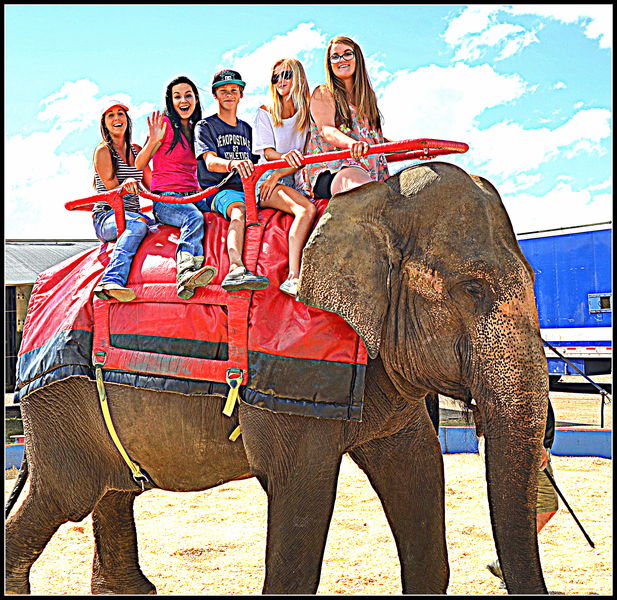 Local girls. Photo by Terry Allen.