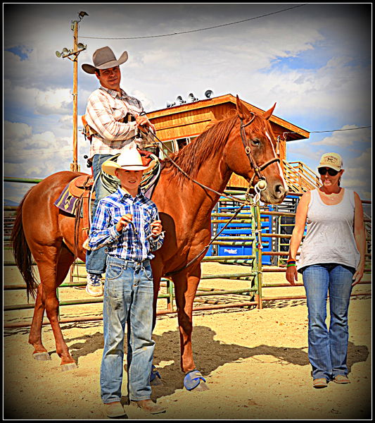 Spur Winner and Makers. Photo by Terry Allen.