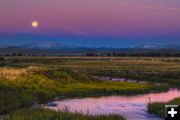 Setting Moon. Photo by Dave Bell.