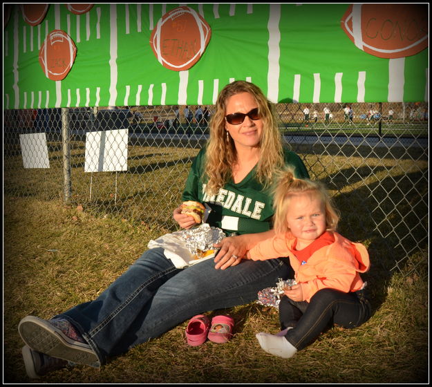 Mother & Daughter Burger. Photo by Terry Allen.