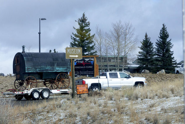 Going to its new home. Photo by Dawn Ballou, Pinedale Online.