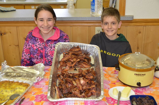 Pancake Breakfast. Photo by Terry Allen, Pinedale Online.