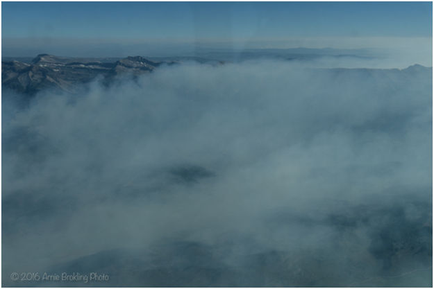 Smoke filled valley. Photo by Arnold Brokling.