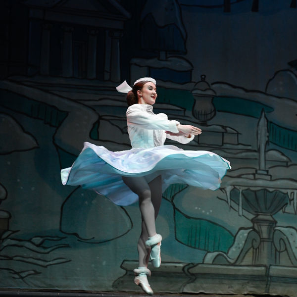 Dancers in Winter Land. Photo by Arnold Brokling.