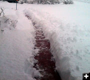 Snow pathways. Photo by Dawn Ballou, Pinedale Online.