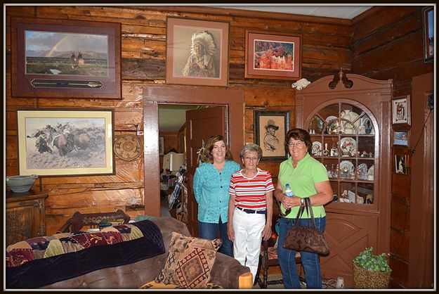 Linda, Joann, Kay. Photo by Terry Allen.