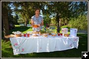 Juli Cook the Pie Seller. Photo by Terry Allen.