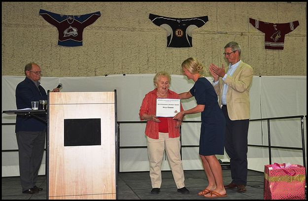 Nylla Kunard Wins Award. Photo by Terry Allen.