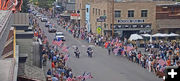 Coming into town. Photo by seejh.com.