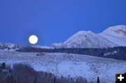 Full Moon. Photo by Rob Tolley.