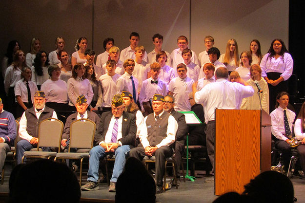 Pinedale High School Combined Choirs. Photo by Pinedale Online.